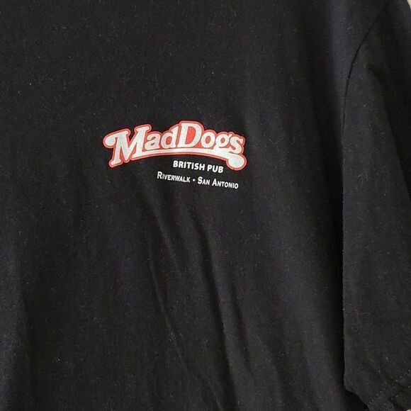 Mad Dogs  British Pub  Riverwalk  San Antonio  tshirt Sz M - Picture 2 of 4